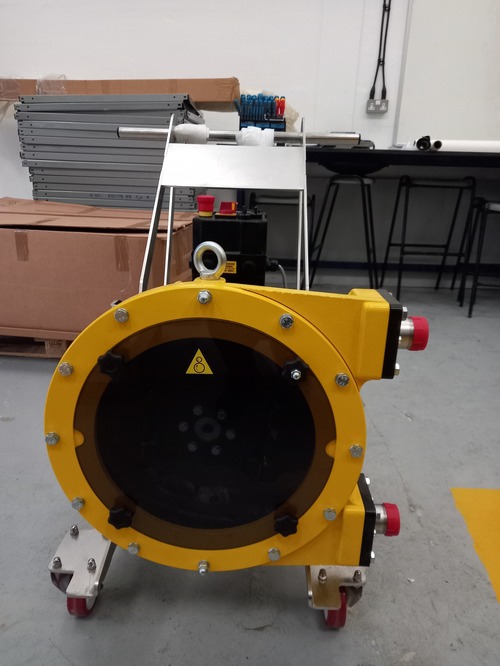 FMP40 roller peristaltic pump  for vegan leather manufacturing